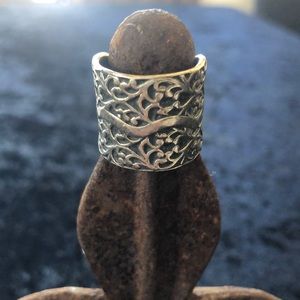 Silpada Wide Band Filigree Ring